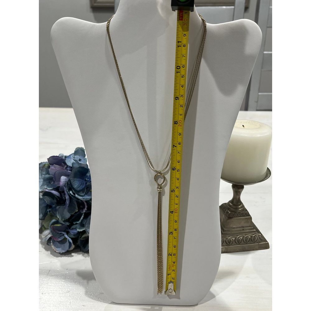Gold tone long adjustable Y necklace with tassel pendant - Picture 2 of 4